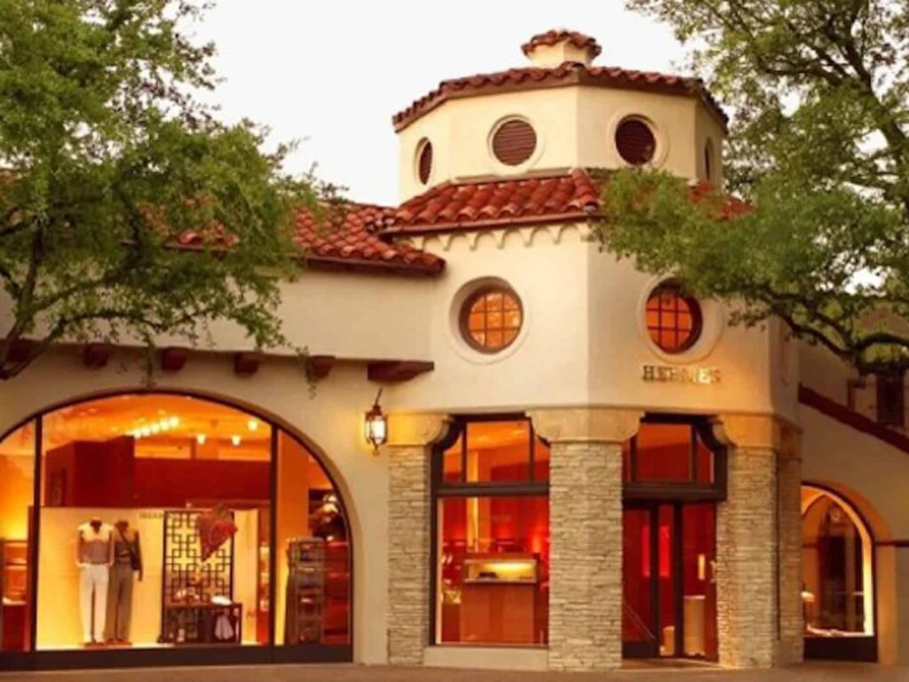 Dallas needs urban neighborhoods that aren't self-contained