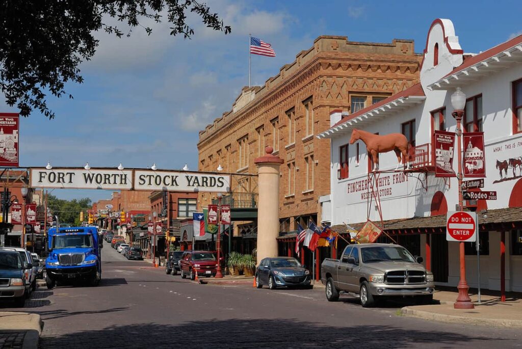 Living in Fort Worth Pros